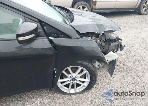 2015 Ford Focus Se z USA, uszkodzony, nr VIN 1FADP3K26FL292831